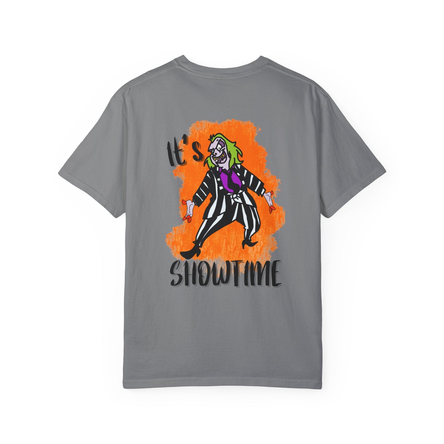 "It's Showtime" Beetlejuice - Relaxed Fit T-shirt